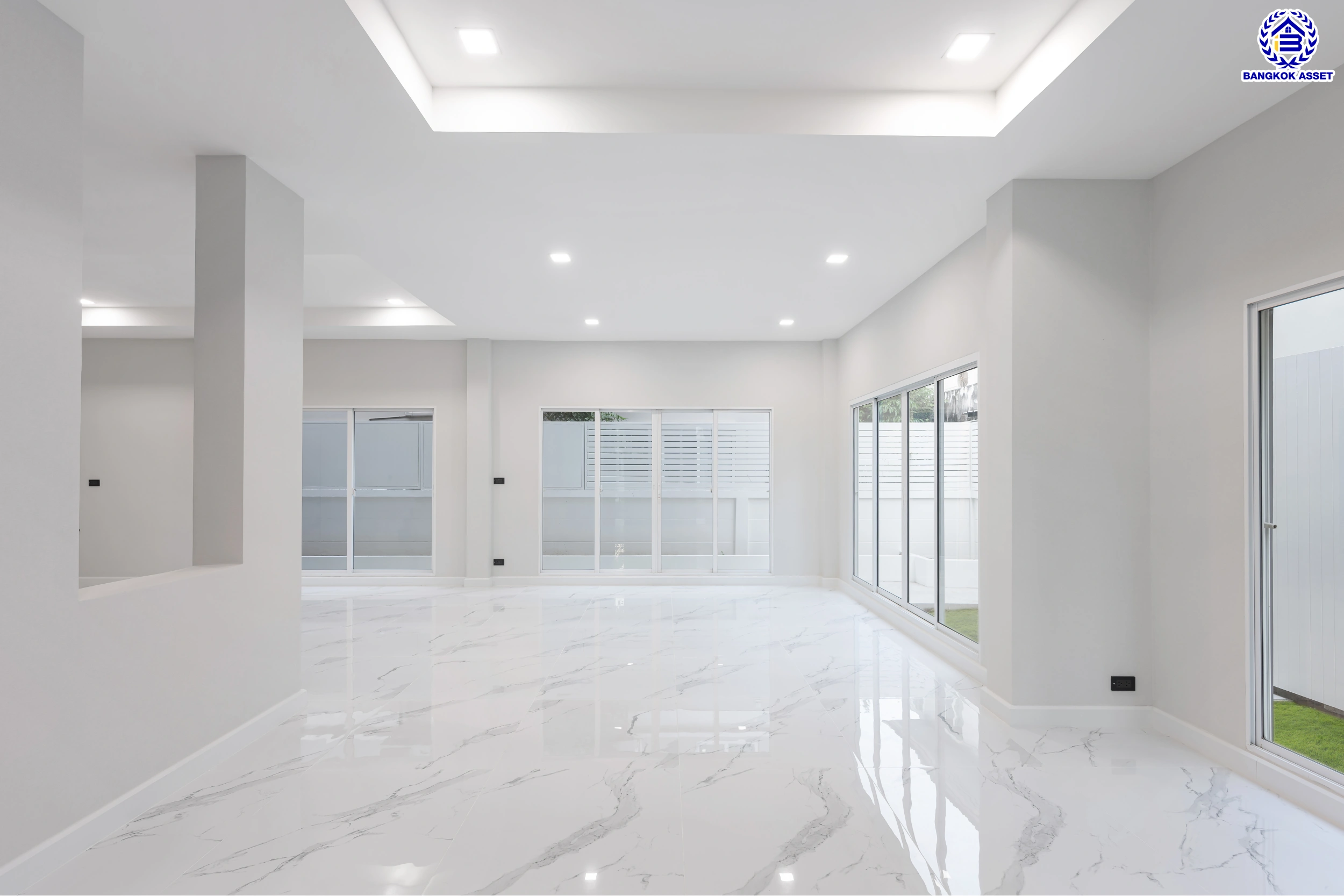 บ้านมือสองตกแต่งใหม่ โครงการ บางกอก บูเลอวาร์ด สาทร-ปิ่นเกล้า จาก SC ASSET เนื้อที่ 72.7 ตร.ว. บนพื้นที่ใช้สอยกว่า 330.08 ตร.ม. ฟังก์ชัน 4 ห้องนอน 4 ห