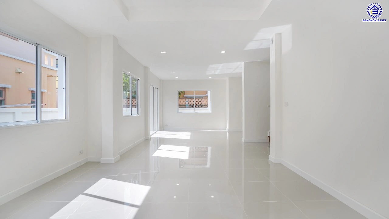 ขาย - บ้านมือสองตกแต่งใหม่