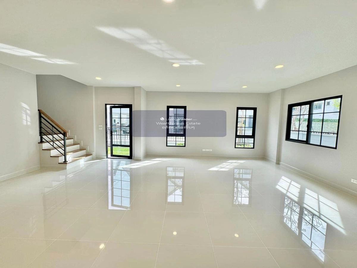 🏡 𝐂𝐞𝐧𝐭𝐫𝐨 𝐁𝐚𝐧𝐠𝐧𝐚 – บ้านเดี่ยวสุดหรู ติด Mega Bangna 🏡 ❤️‍🔥 ลดด่วน! เหลือเพียง 10.9 ล้านบาท ❤️‍🔥 ฟรีทุกค่าใช้จ่าย ราคาต่อรองได้