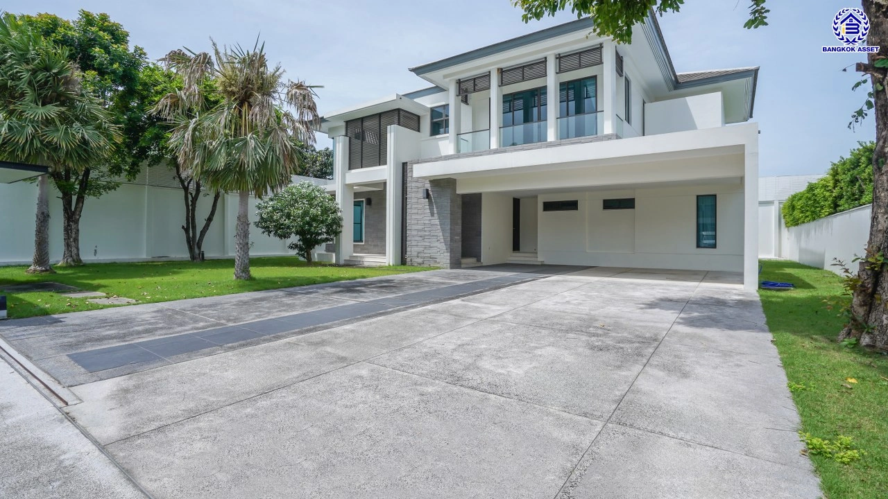 บ้านเดี่ยวมือสองนนทบุรี โครงการ ลดาวัลย์ รัตนาธิเบศร์ หลังมุม จากแบรนด์ Land and Houses สภาพดี แถมฟรี! เครื่องปรับอากาศ และเฟอร์นิเจอร์บิ้วอินให้พร้อมเข้าอยู่ บนเนื้อที่ 200.30 ตร.ว. พื้นที่ใช้สอยกว้างถึง 398 ตร.ม. ฟังก์ชัน 4 ห้องนอน 4 ห้องน้ำ จอดรถได้ 4 คัน บนที่สุดแห่งทำเลโซนเมือง เชื่อมต่อถนนรัตน